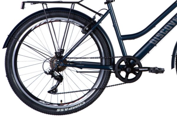 Stražnji kotač bicikla s nosačem prtljažnika