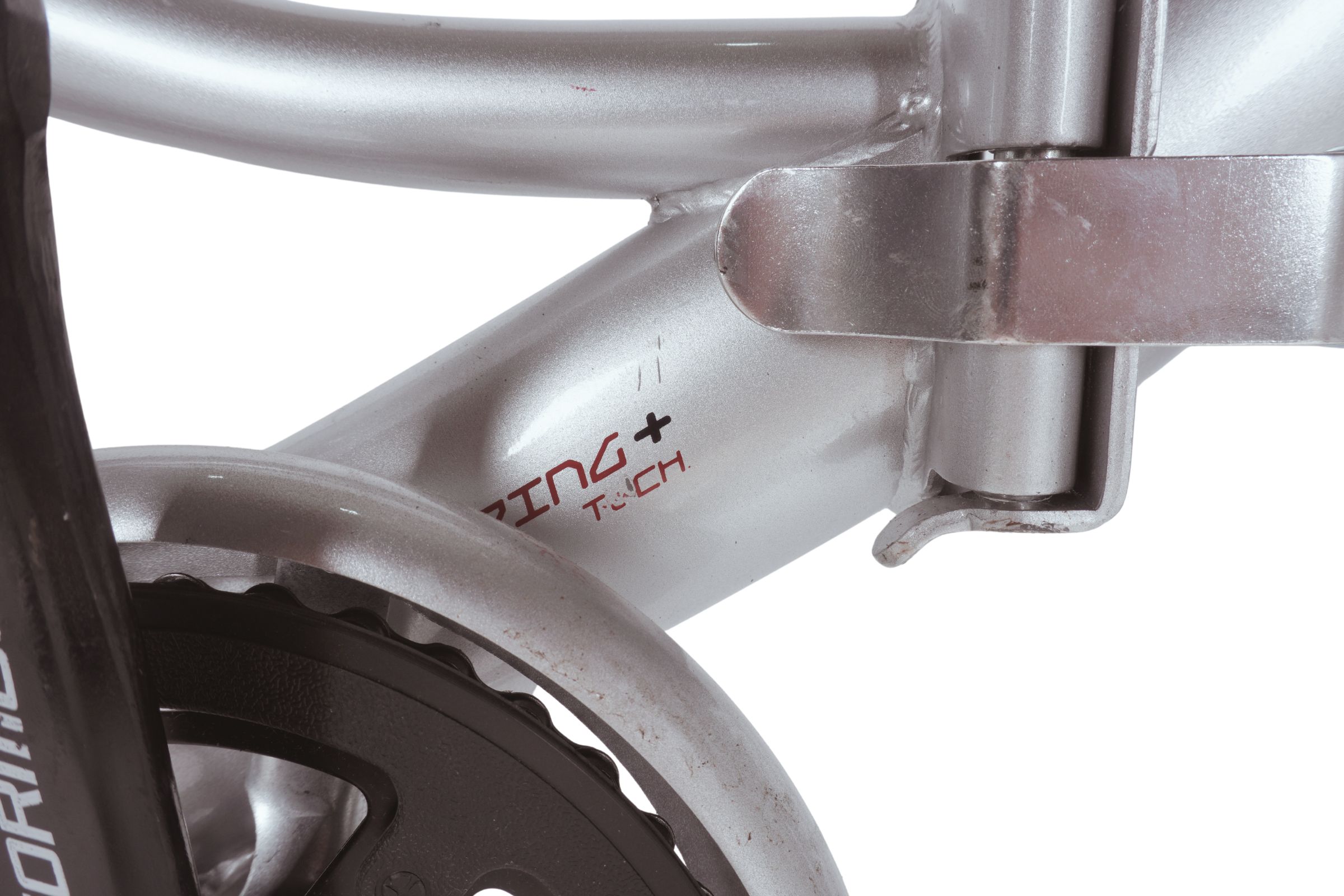 Srebrni okvir bicikla s prijenosnim mehanizmom