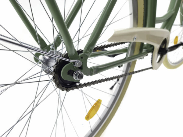 Zeleni bicikl sa zupčanikom i lancem